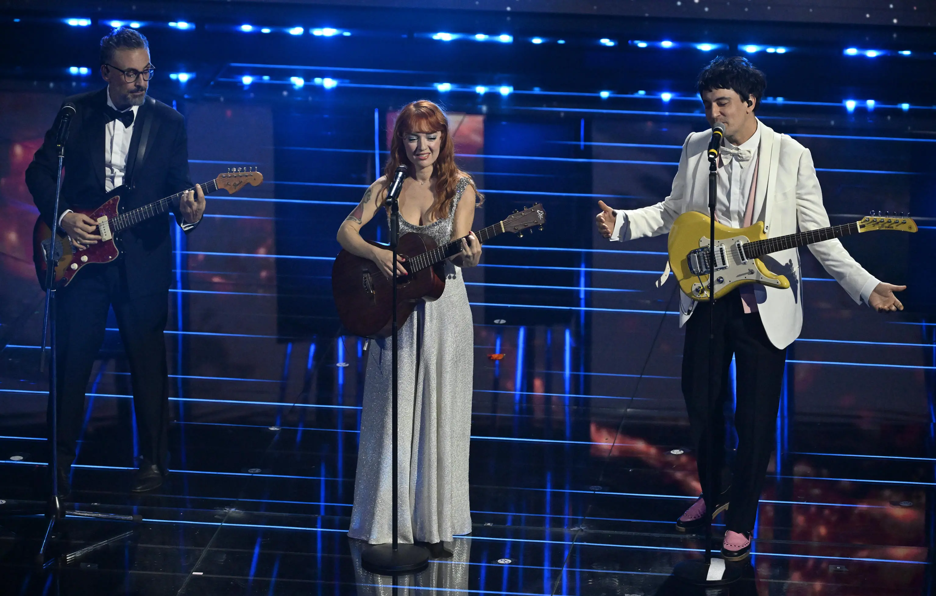 Sanremo, la serata dei duetti e delle cover