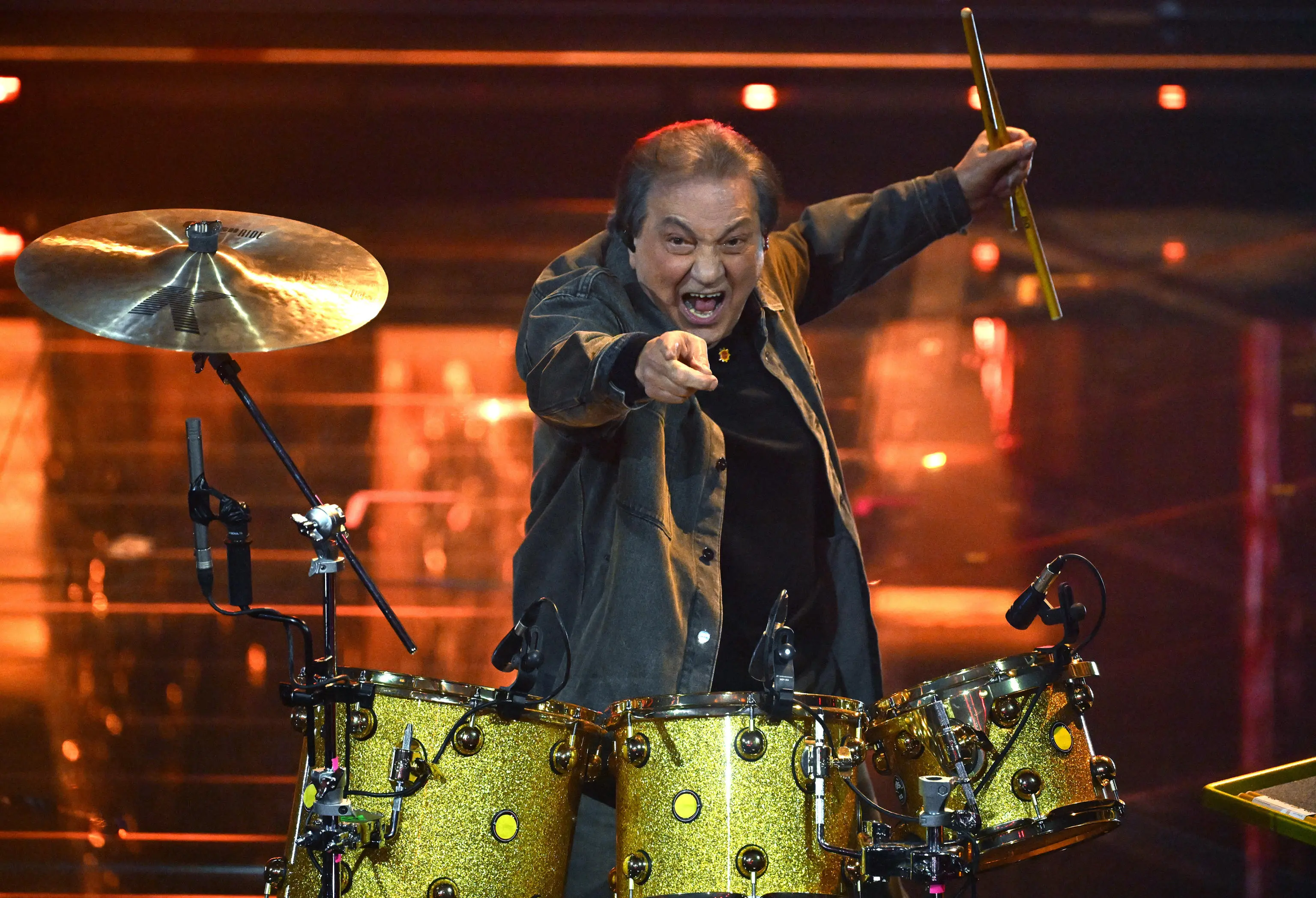 Sanremo, la serata dei duetti e delle cover