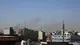 Colonne di fumo si alzano tra i palazzi di Teheran
