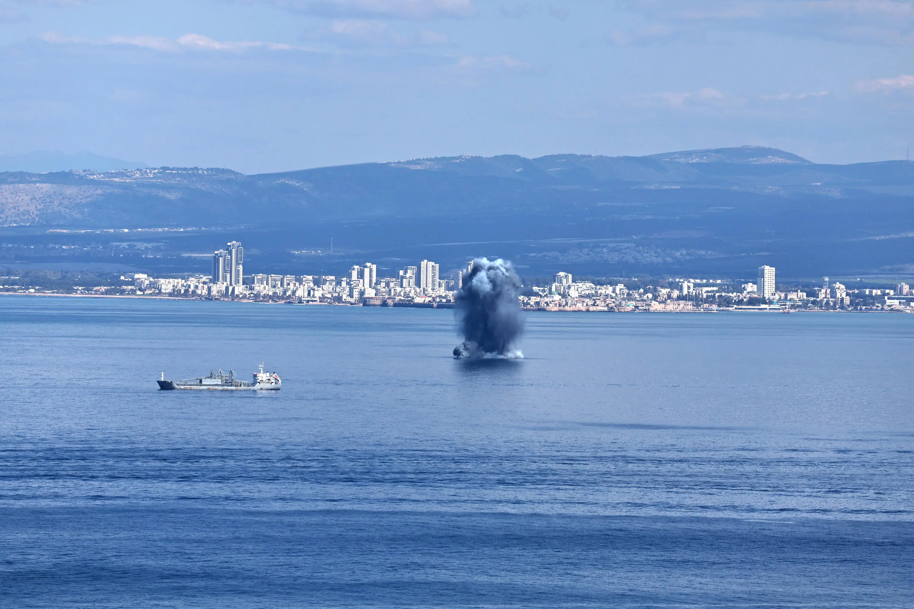 Stati Uniti e Israele hanno attaccato l'Iran