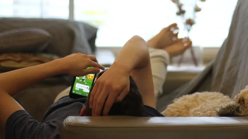 Al telefono - © www.giornaledibrescia.it