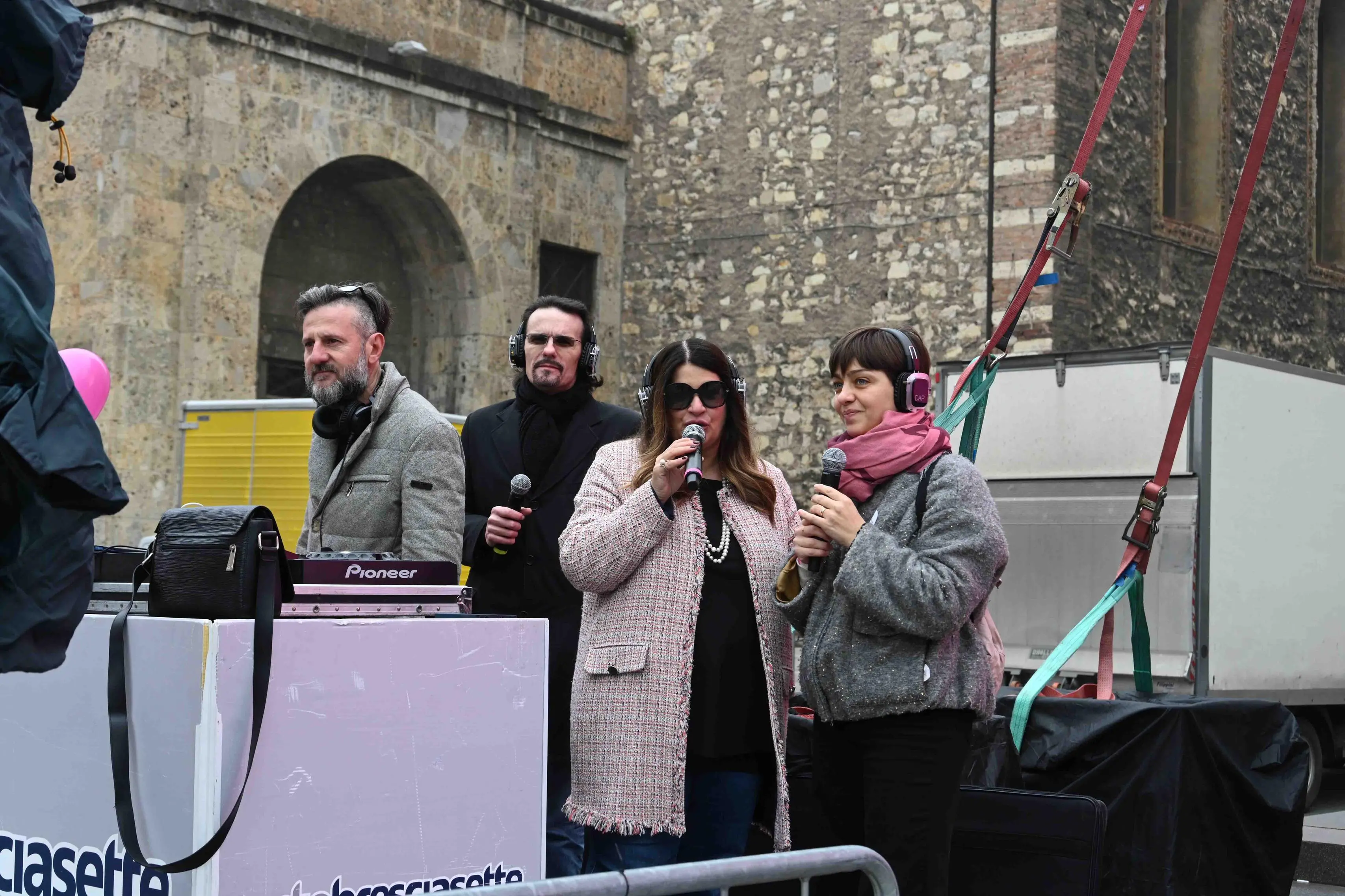 CRONACA BRESCIA PIAZZA VITTORIA PARTENZA CORSA ROSA PER SANDRINI 01-03-2026 MARCO ORTOGNI /GIOVANNI BENINI NEW EDEN GROUP