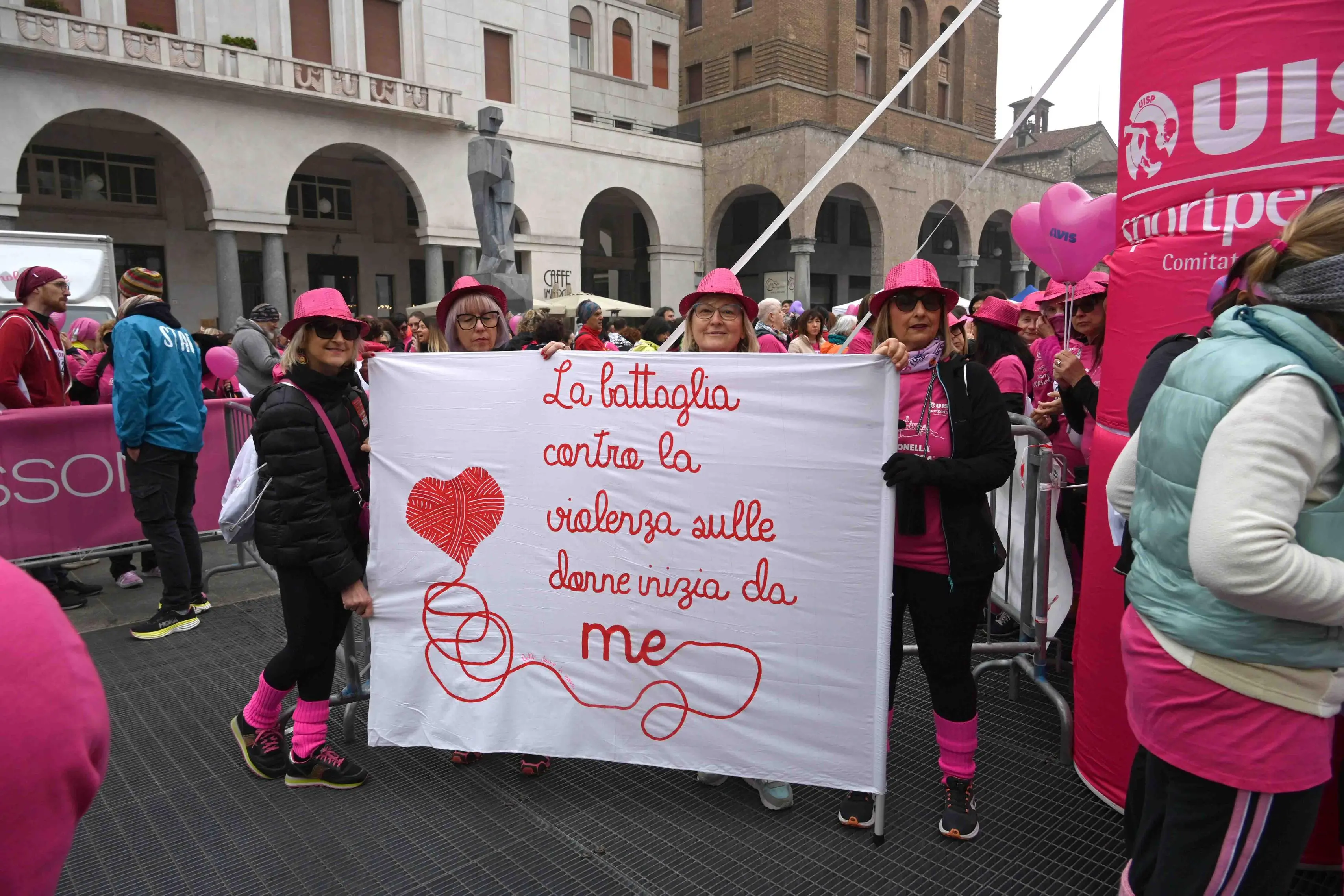 CRONACA BRESCIA PIAZZA VITTORIA PARTENZA CORSA ROSA PER SANDRINI 01-03-2026 MARCO ORTOGNI /GIOVANNI BENINI NEW EDEN GROUP
