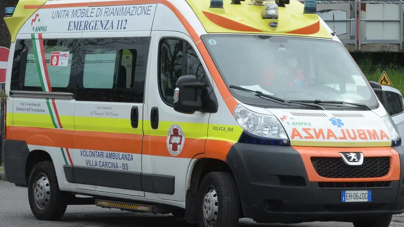 Un'ambulanza, foto d'archivio