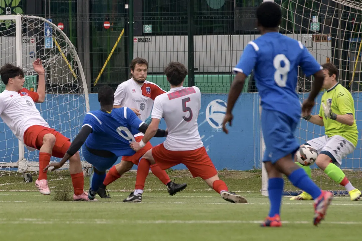 Seconda categoria, Pavoniana Gymnasium-Odolo 3-1