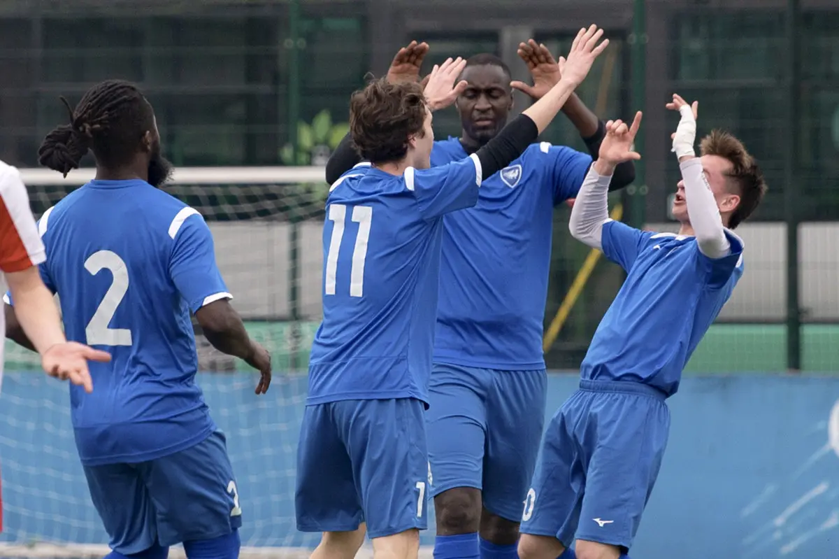 Seconda categoria, Pavoniana Gymnasium-Odolo 3-1