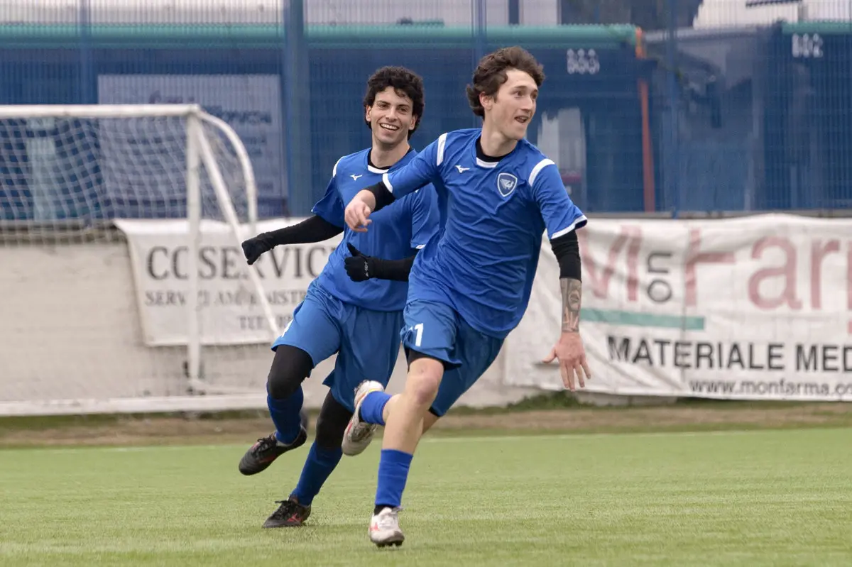 Seconda categoria, Pavoniana Gymnasium-Odolo 3-1