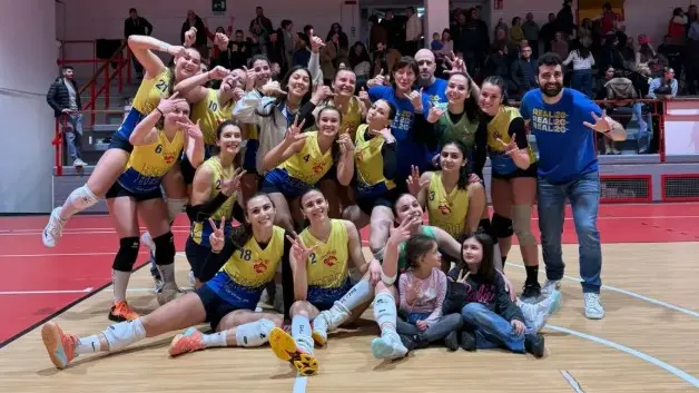 Le ragazze del Real Volley - Foto Instagram/realvolleyofficial