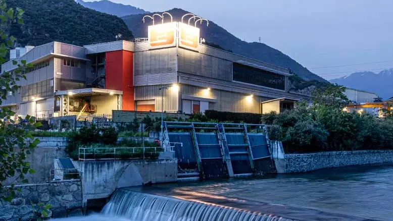 La centrale idroelettrica sul fiume Oglio - © www.giornaledibrescia.it