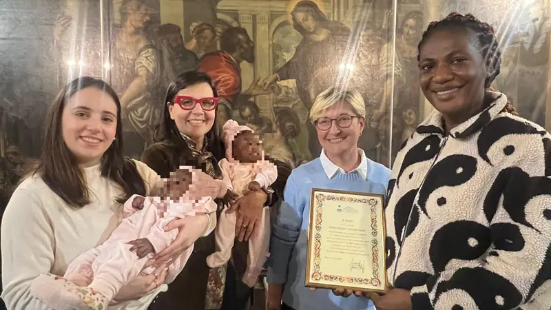 I bambini e i genitori sono stati ricevuti in Municipio © www.giornaledibrescia.it