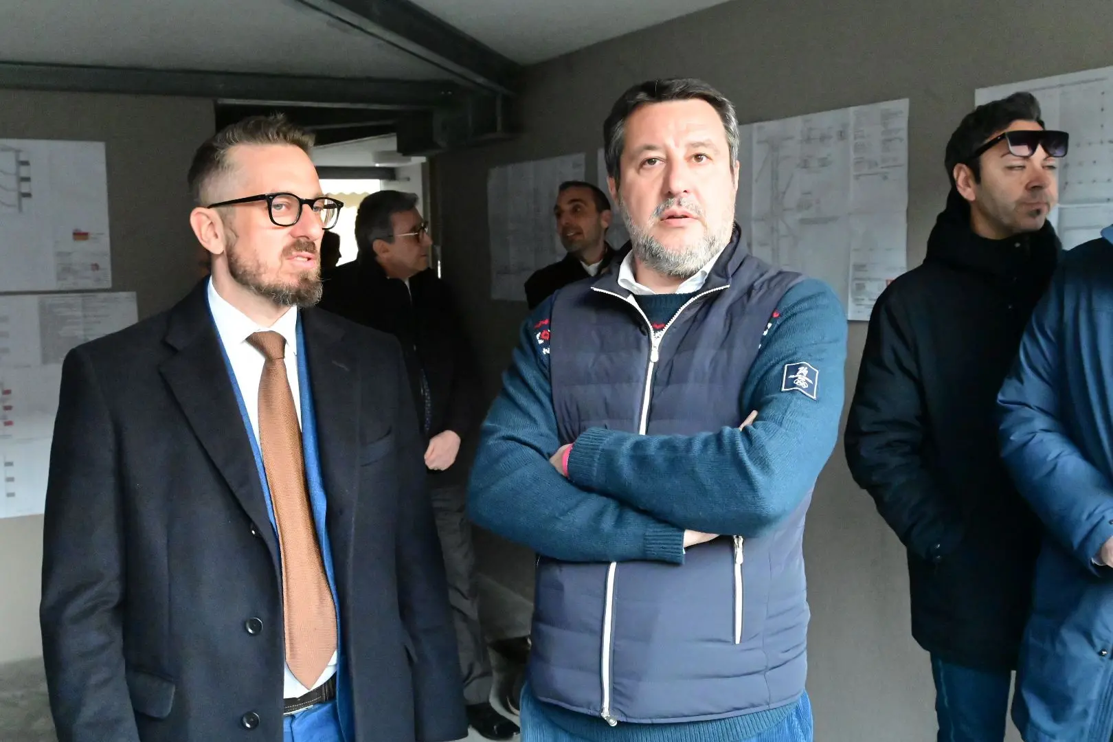 Il ministro Matteo Salvini in visita alle case Aler di via Drammis