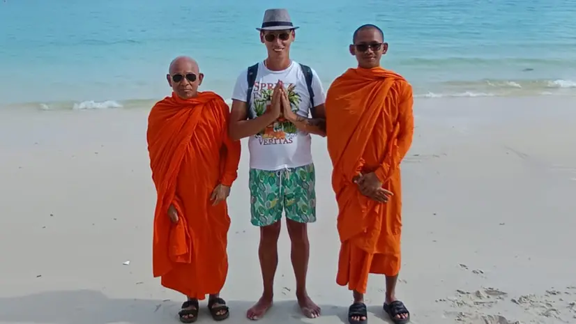 Il bresciano bloccato in Cambogia - © www.giornaledibrescia.it