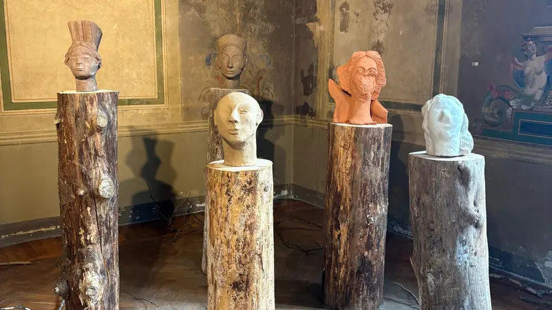 Uno scorcio della mostra di Laura Santamaria
