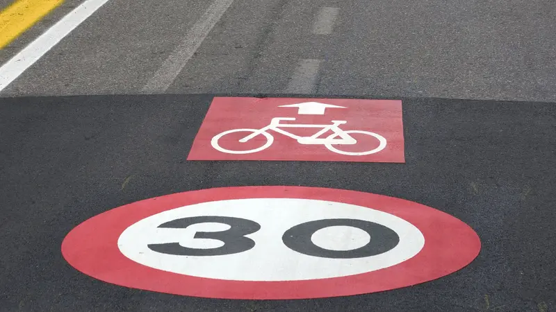 La zona 30 nel quartiere Primo Maggio