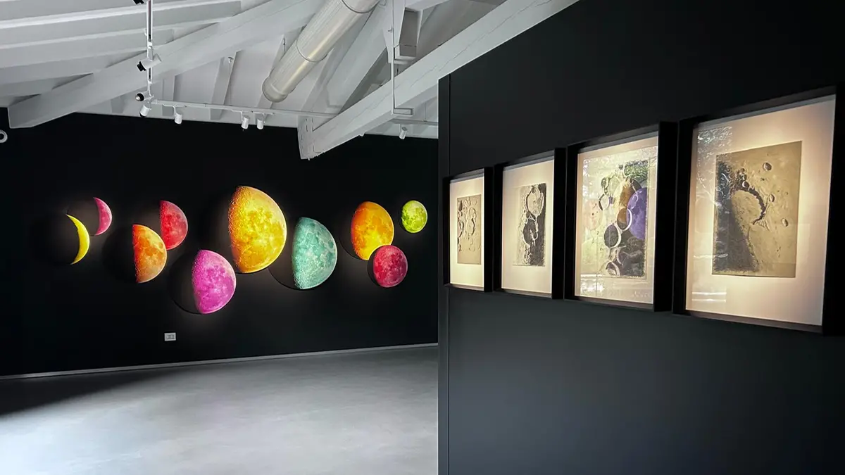Dettagli della nuova sala esposizioni durante le fasi di allestimento di Lunaria