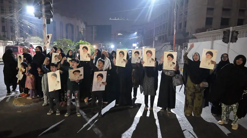 Scelto il successore di Khamenei - Foto Ansa/Epa/A. Hussain © www.giornaledibrescia.it