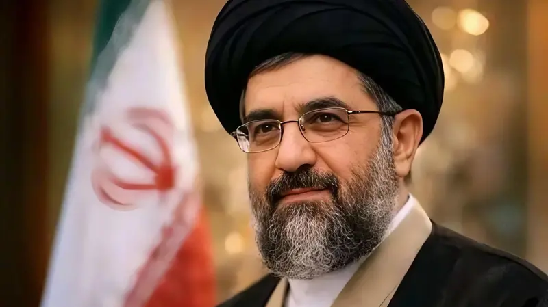 Una foto, tratta da X, di Mojtaba Khamenei, eletto nuova Guida Suprema in Iran, 4 marzo 2026. X@KhameneiMojtba +++ ATTENZIONE LA FOTO NON PUO' ESSERE PUBBLICATA O RIPRODOTTA SENZA L'AUTORIZZAZIONE DELLA FONTE DI ORIGINE CUI SI RINVIA+++ NPK +++