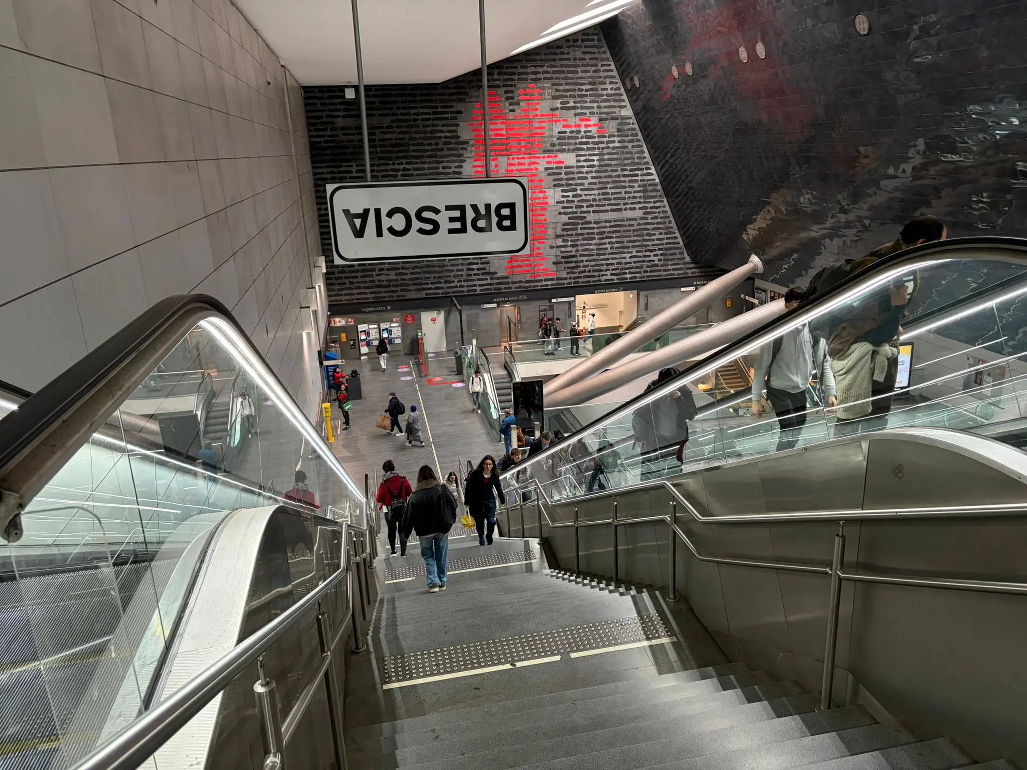 Metro, ripreso il servizio dopo il guasto sulla linea