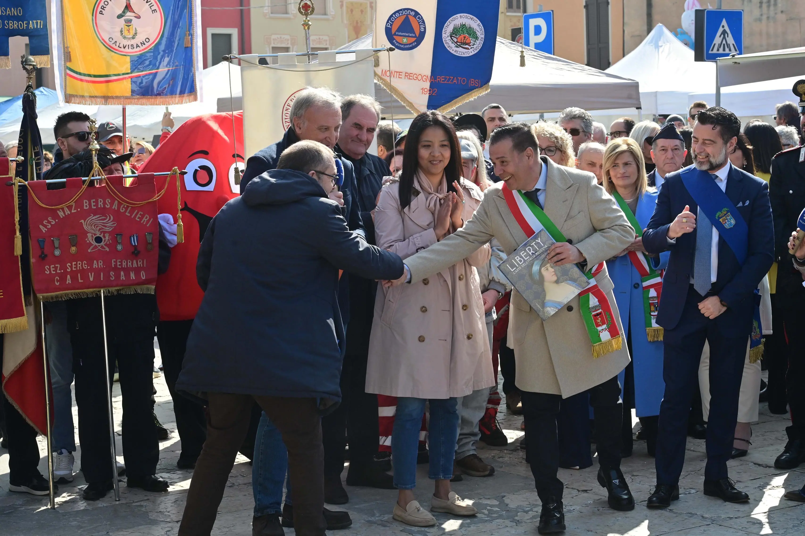 CALVISANO IN PIAZZA CON NOI  REDAZIONE PROVINCIA 08-03-2026 GABRIELE STRADA NEW EDEN GROUP 