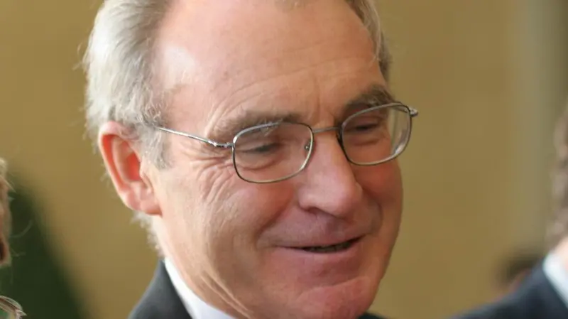 Yves Mény