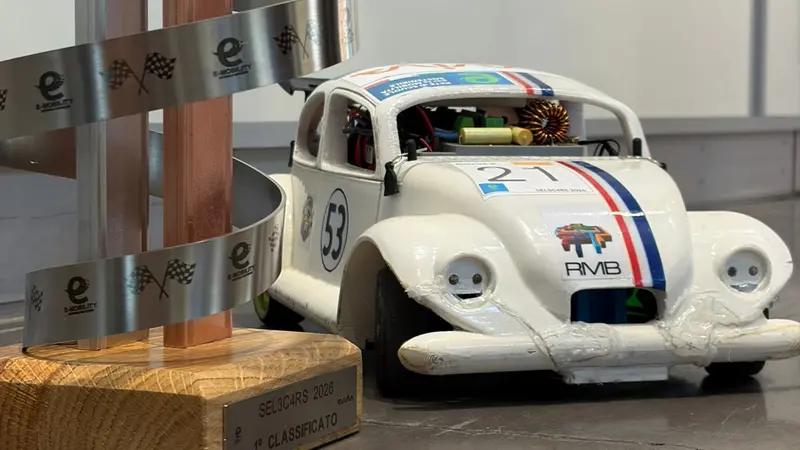 La macchina «Herbie» progettata dal team lonatese