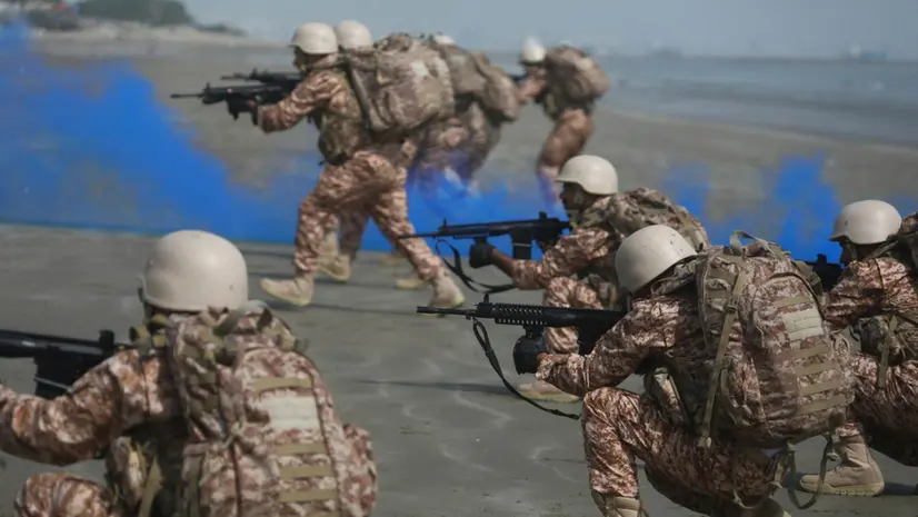 Soldati iraniani in attività - Foto Ansa © www.giornaledibrescia.it