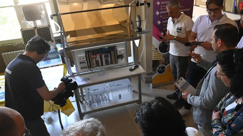 Una precedente edizione dell'hackathon Da Vinci 4.0 - Foto New Reporter Favretto © www.giornaledibrescia.it