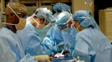 L'équipe multidisciplinare valuta se intervenire chirurgicamente