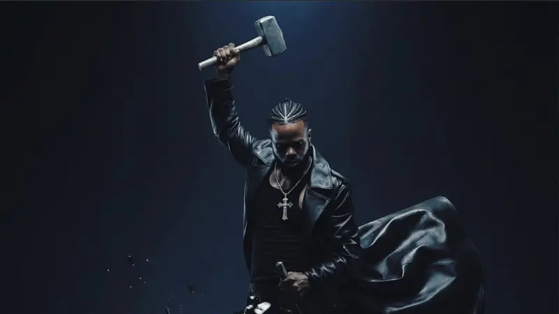 La copertina di «Più che solido»