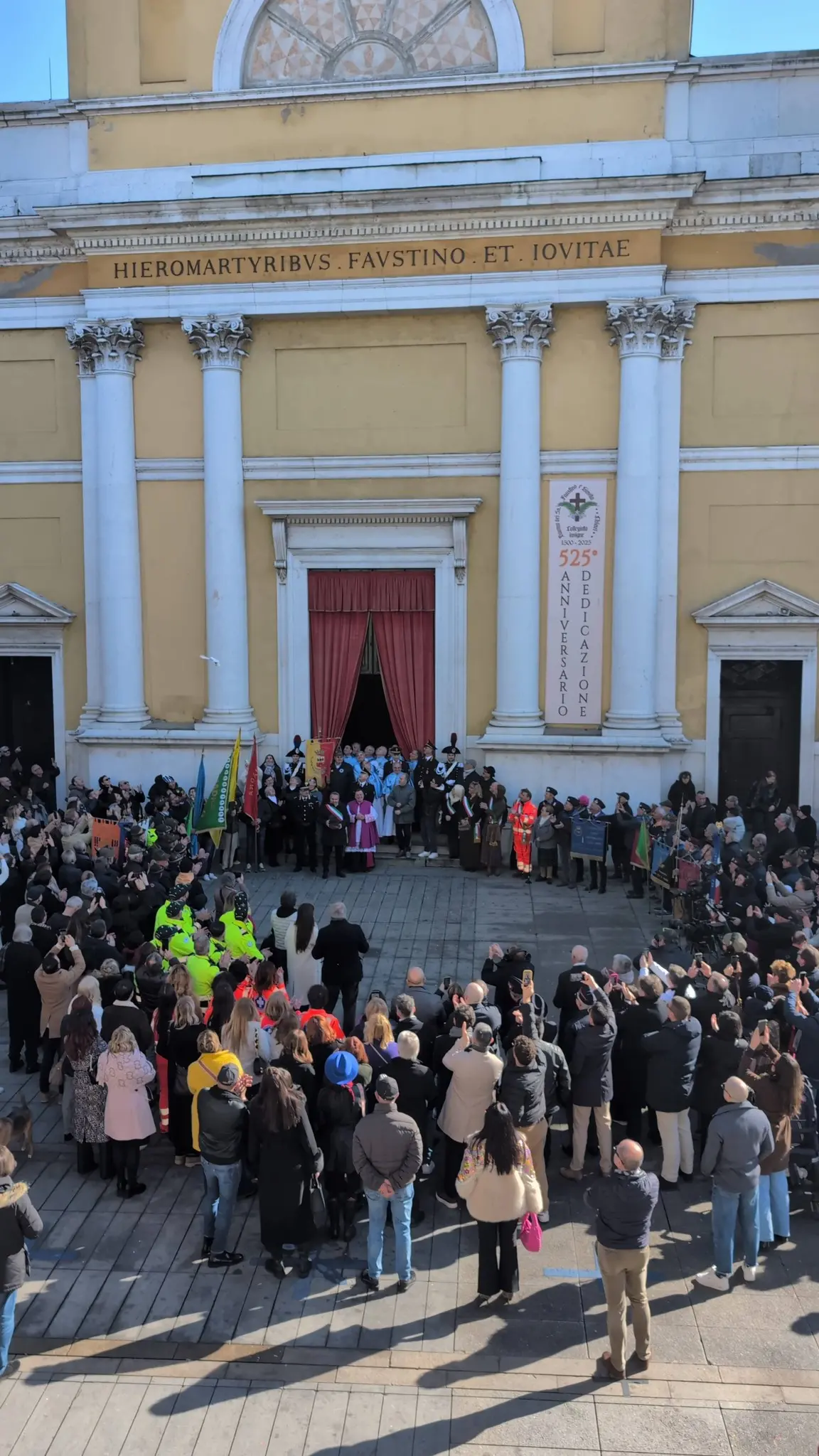 Emozione a Chiari per la festa del Duomo