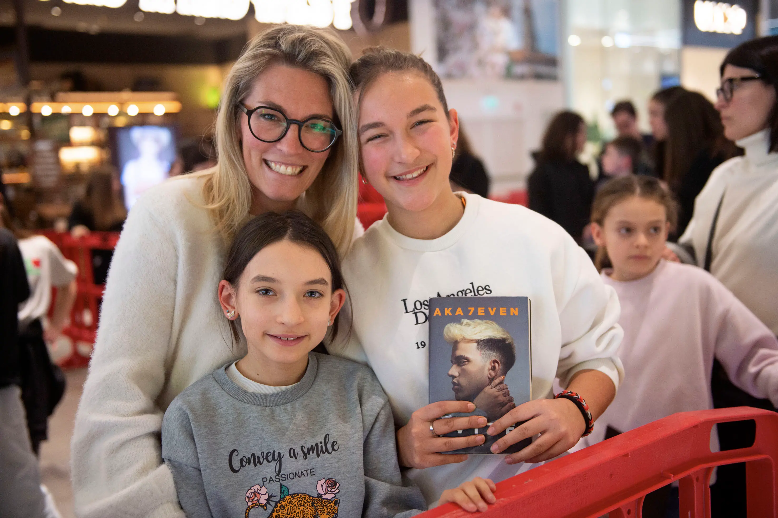 SPETTACOLI RONCADELLE ELNOS SHOPPING FIRMACOPIE LDA & AKA 7EVEN NELLA FOTO MOMENTI DELL'EVENTO 12–03-2026 PIERPAOLO PAPETTI AGENZIA NEWREPORTER