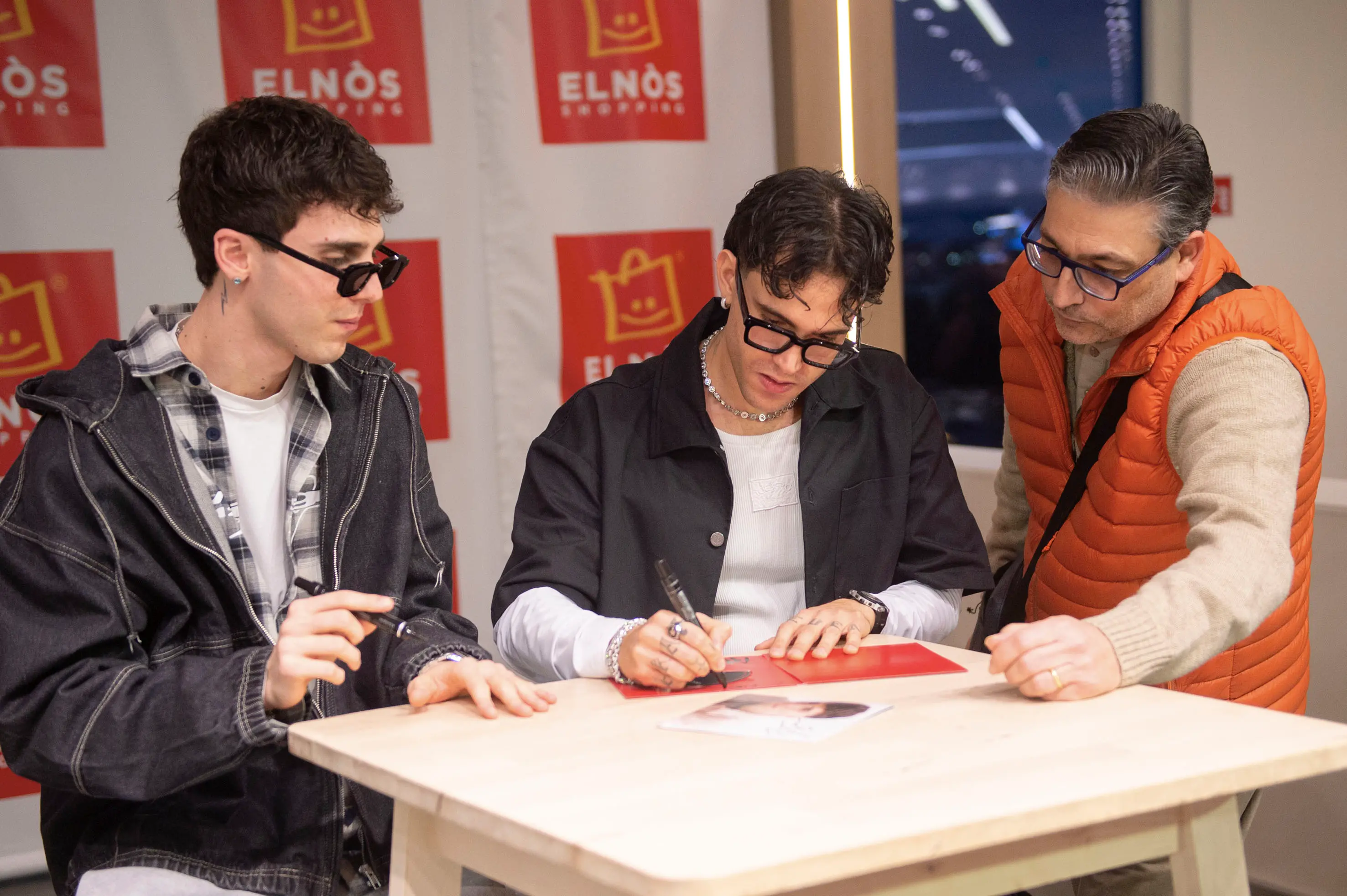 SPETTACOLI RONCADELLE ELNOS SHOPPING FIRMACOPIE LDA & AKA 7EVEN NELLA FOTO MOMENTI DELL'EVENTO 12–03-2026 PIERPAOLO PAPETTI AGENZIA NEWREPORTER