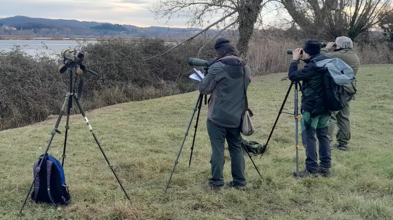 Fotografi lungo le sponde