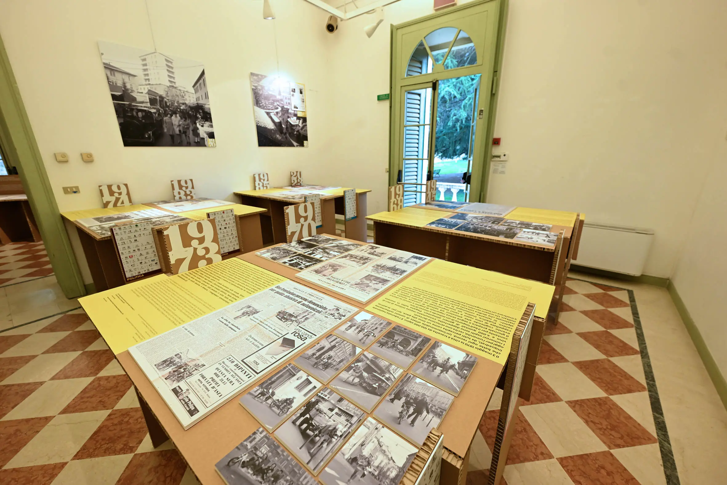 L'inaugurazione della mostra per gli 80 anni del GdB a Villa Carcina
