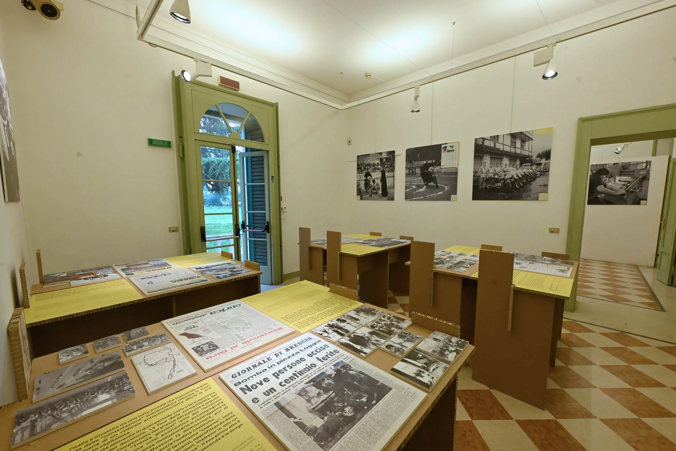 L'inaugurazione della mostra per gli 80 anni del GdB a Villa Carcina