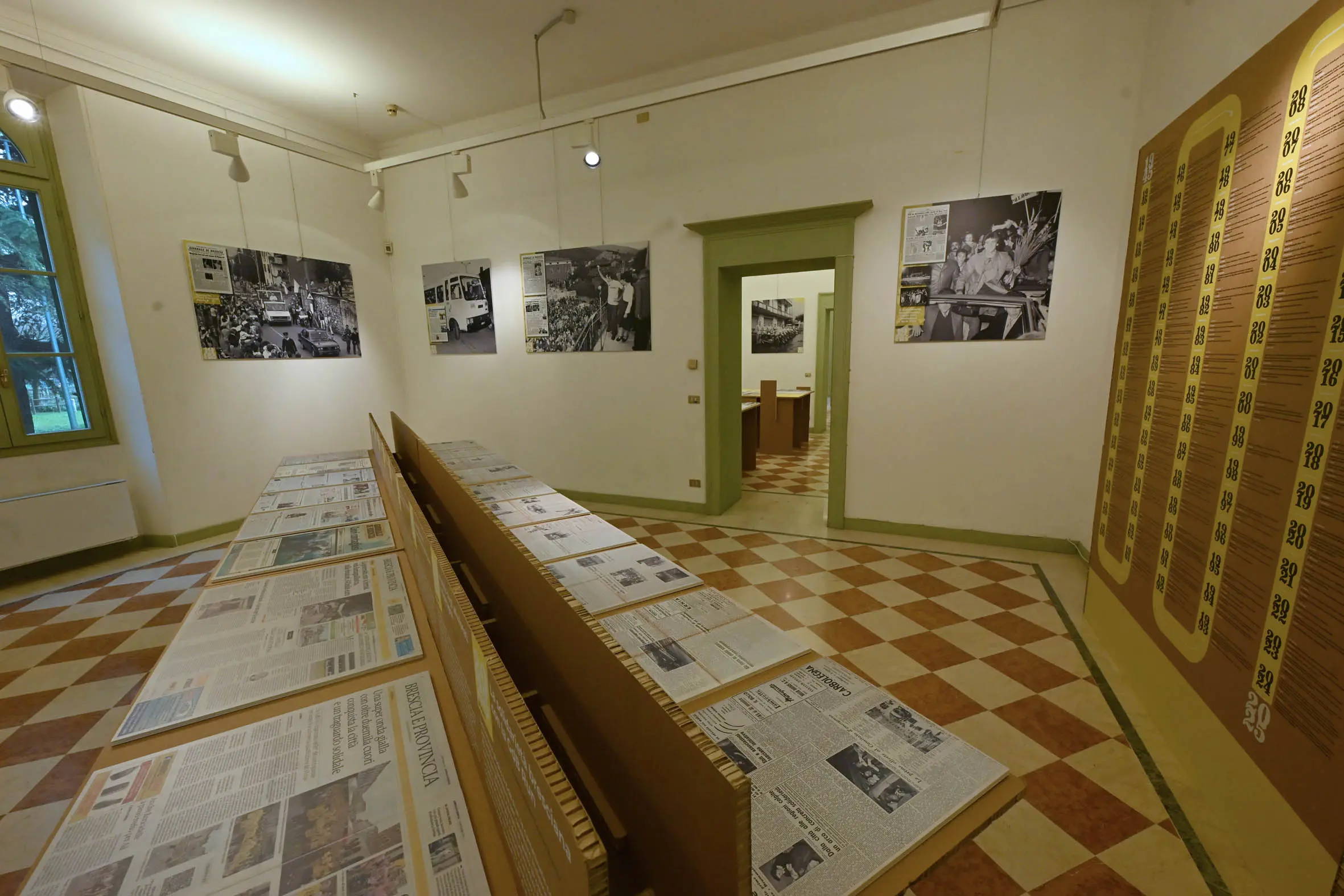 L'inaugurazione della mostra per gli 80 anni del GdB a Villa Carcina