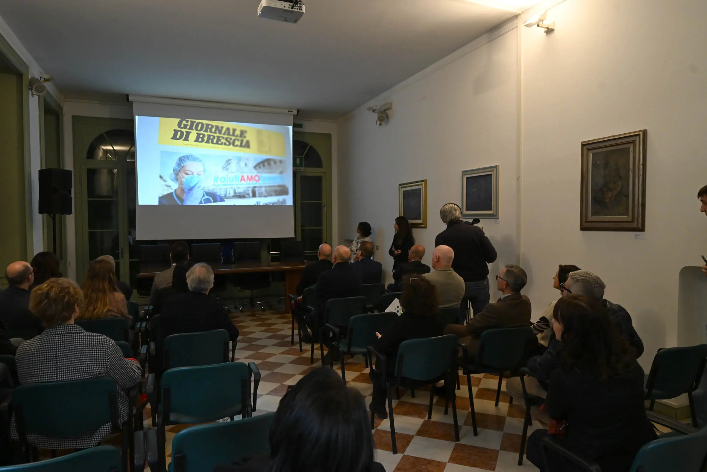 L'inaugurazione della mostra per gli 80 anni del GdB a Villa Carcina
