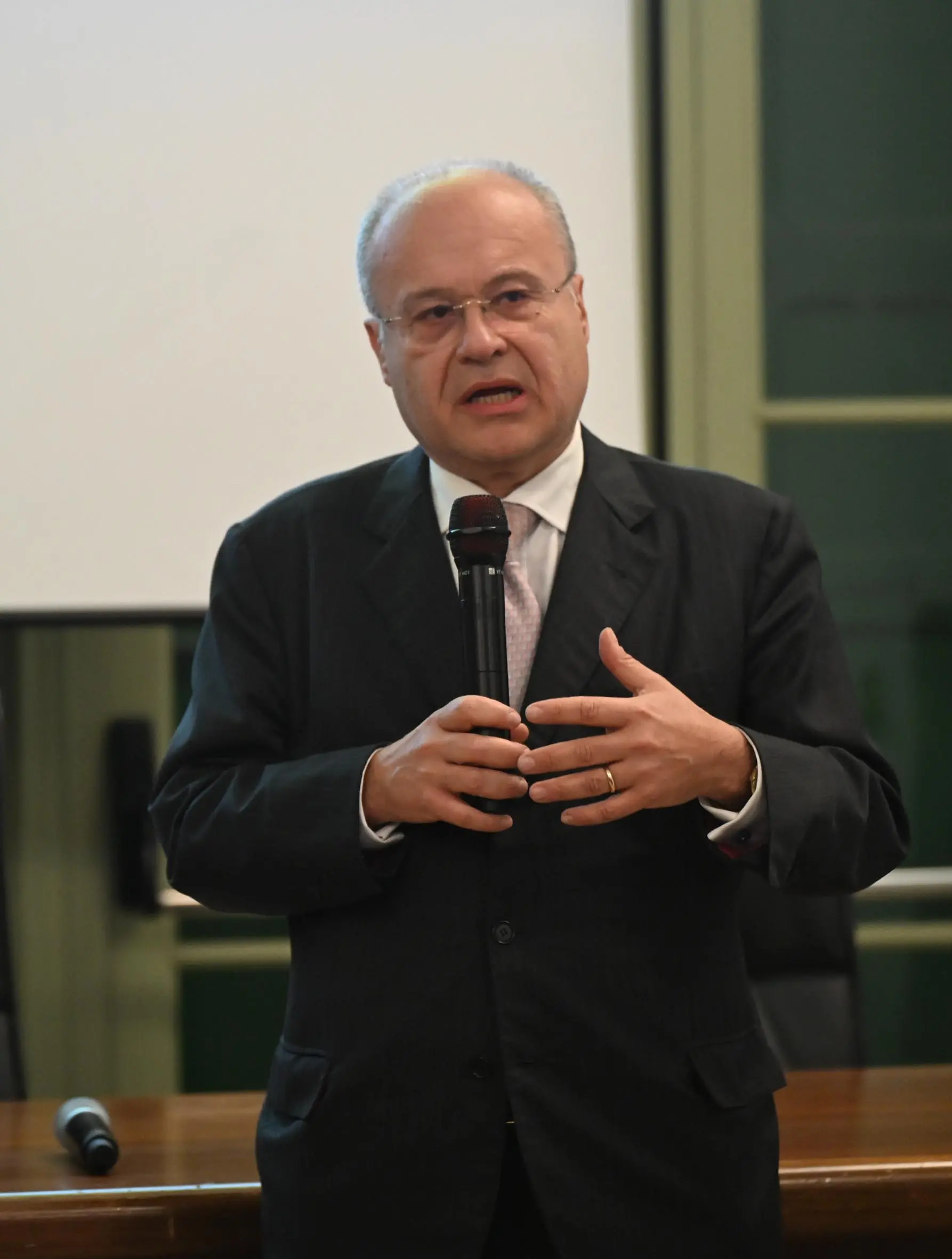 L'inaugurazione della mostra per gli 80 anni del GdB a Villa Carcina