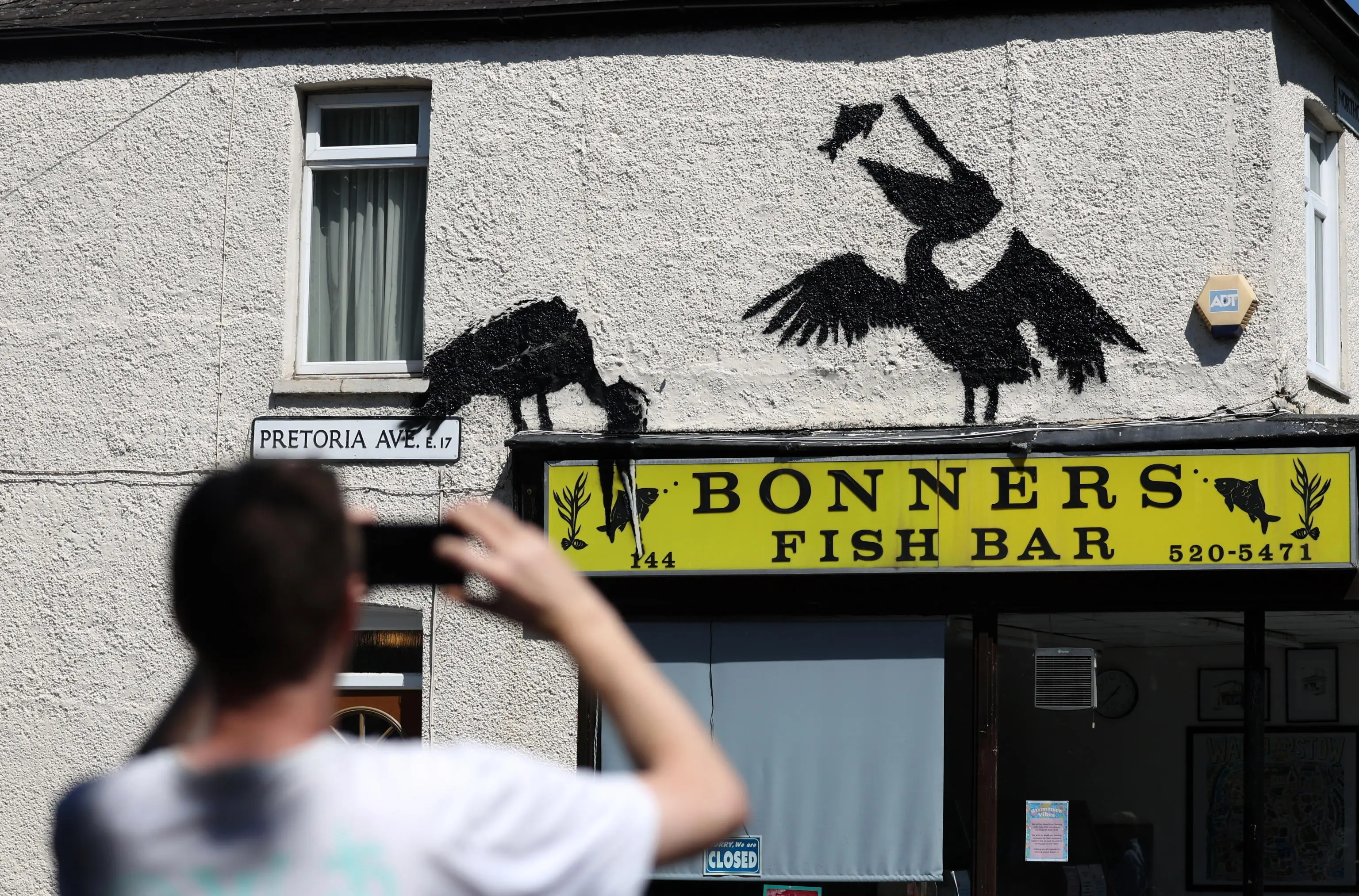 Banksy, il mito della street art ha un nome