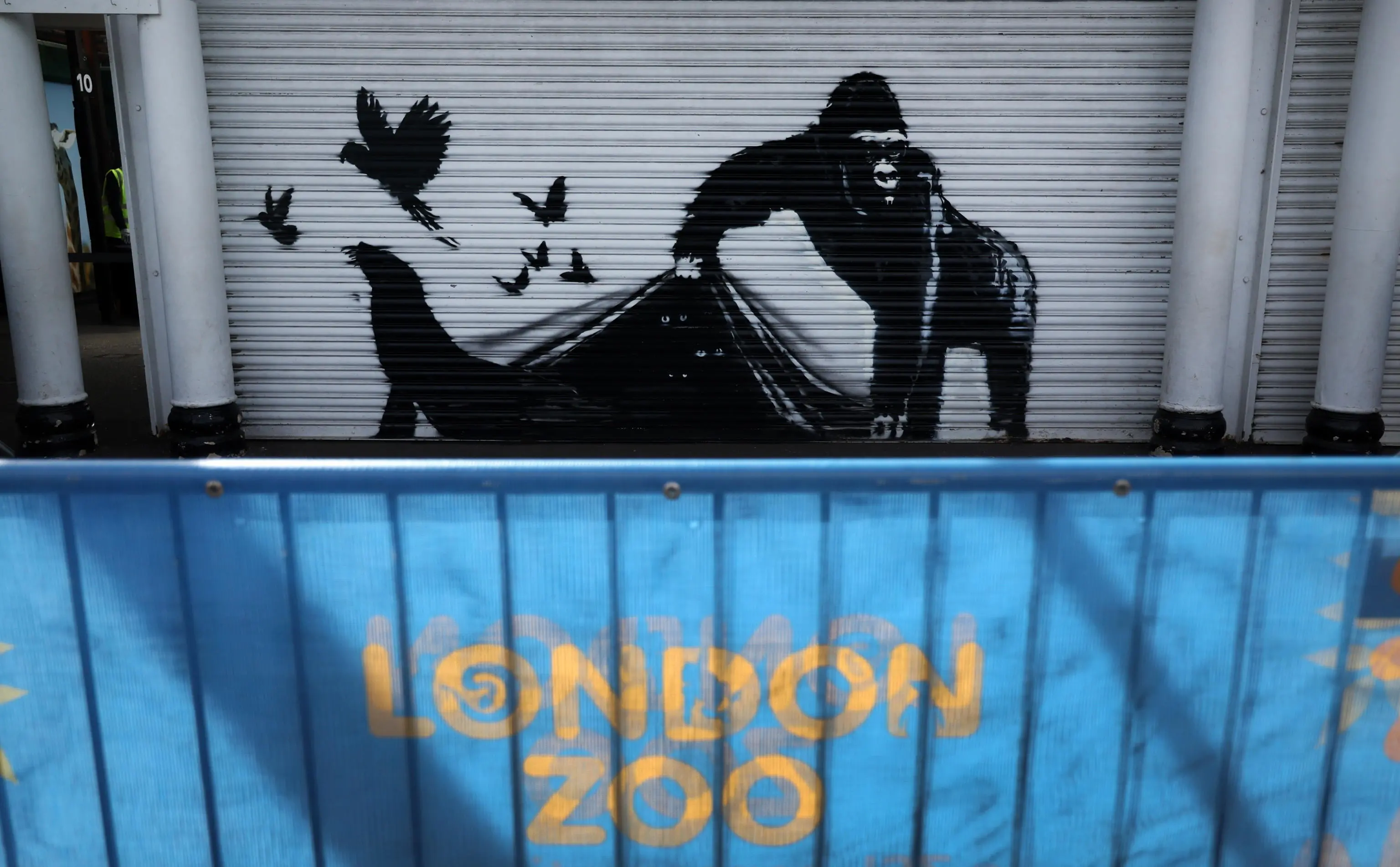 Banksy, il mito della street art ha un nome