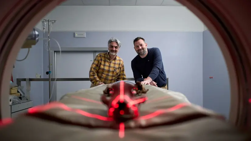 La tac al teschio del lupo - Foto Marco Foglia © www.giornaledibrescia.it