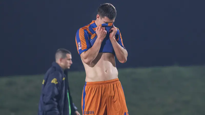 L'ultimo a fermarsi è stato Moretti (lesione al collaterale) - Foto New Reporter Nicoli © www.giornaledibrescia.it