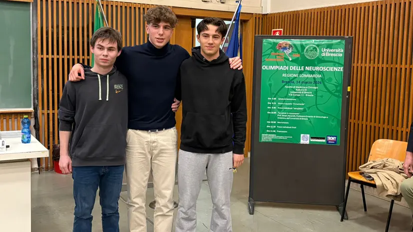 Lorenzo Consoli (a destra) con Niccolò Reali e Gabriele Papa - © www.giornaledibrescia.it