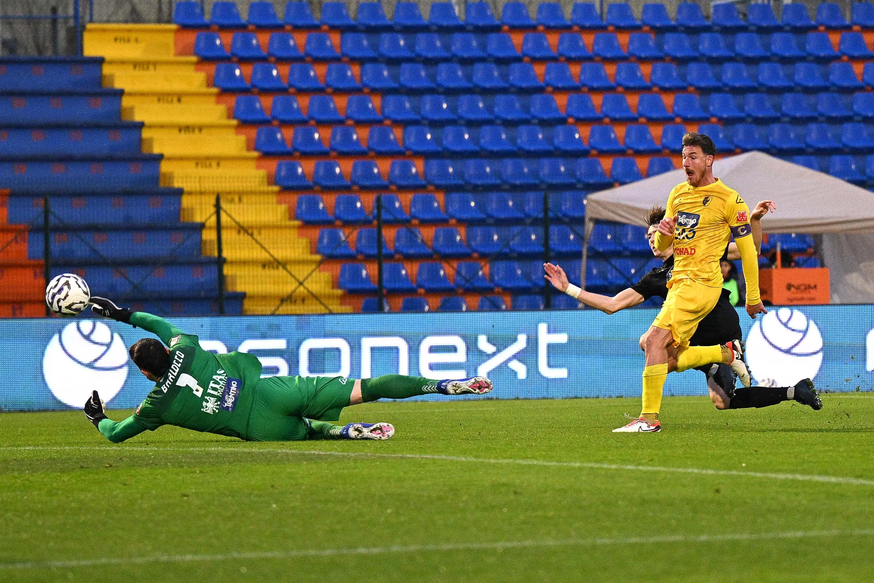 Serie C: le immagini di Ospitaletto-Trento