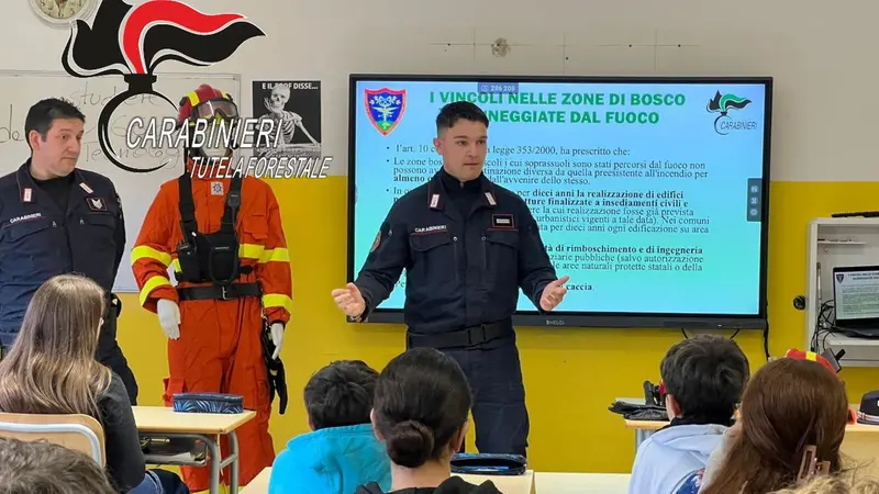 I Carabinieri Forestali tra i ragazzi