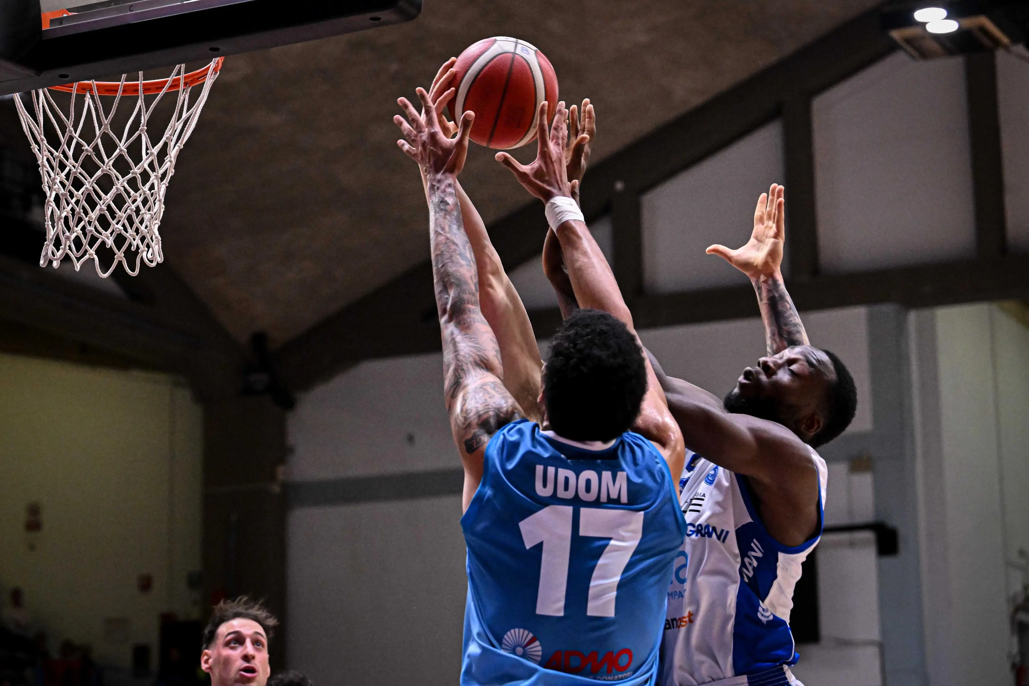 Gli scatti di Vanoli Cremona-Germani Pallacanestro Brescia