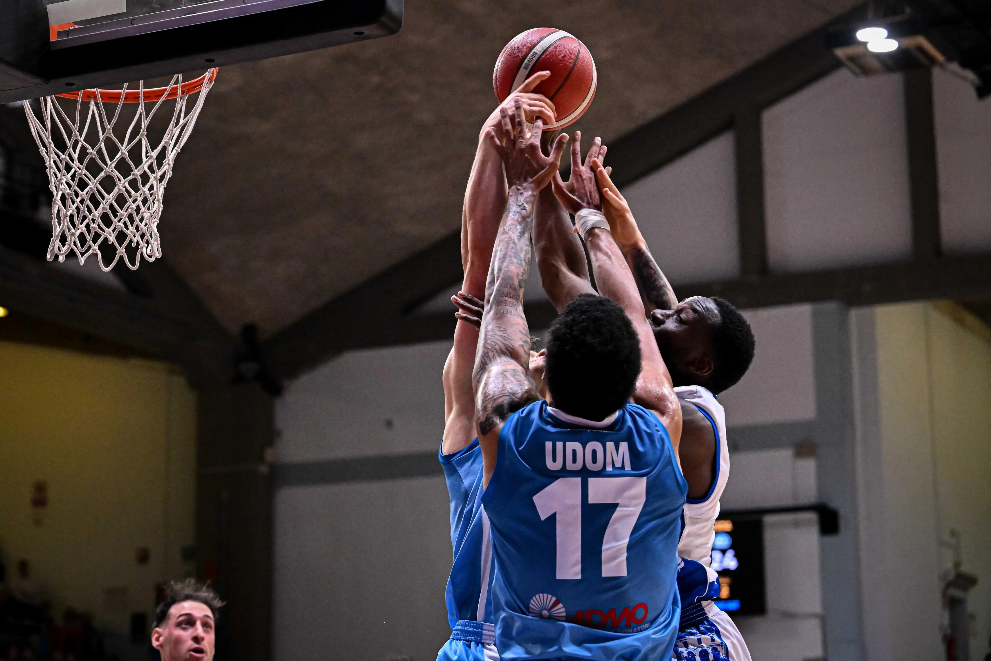 Gli scatti di Vanoli Cremona-Germani Pallacanestro Brescia