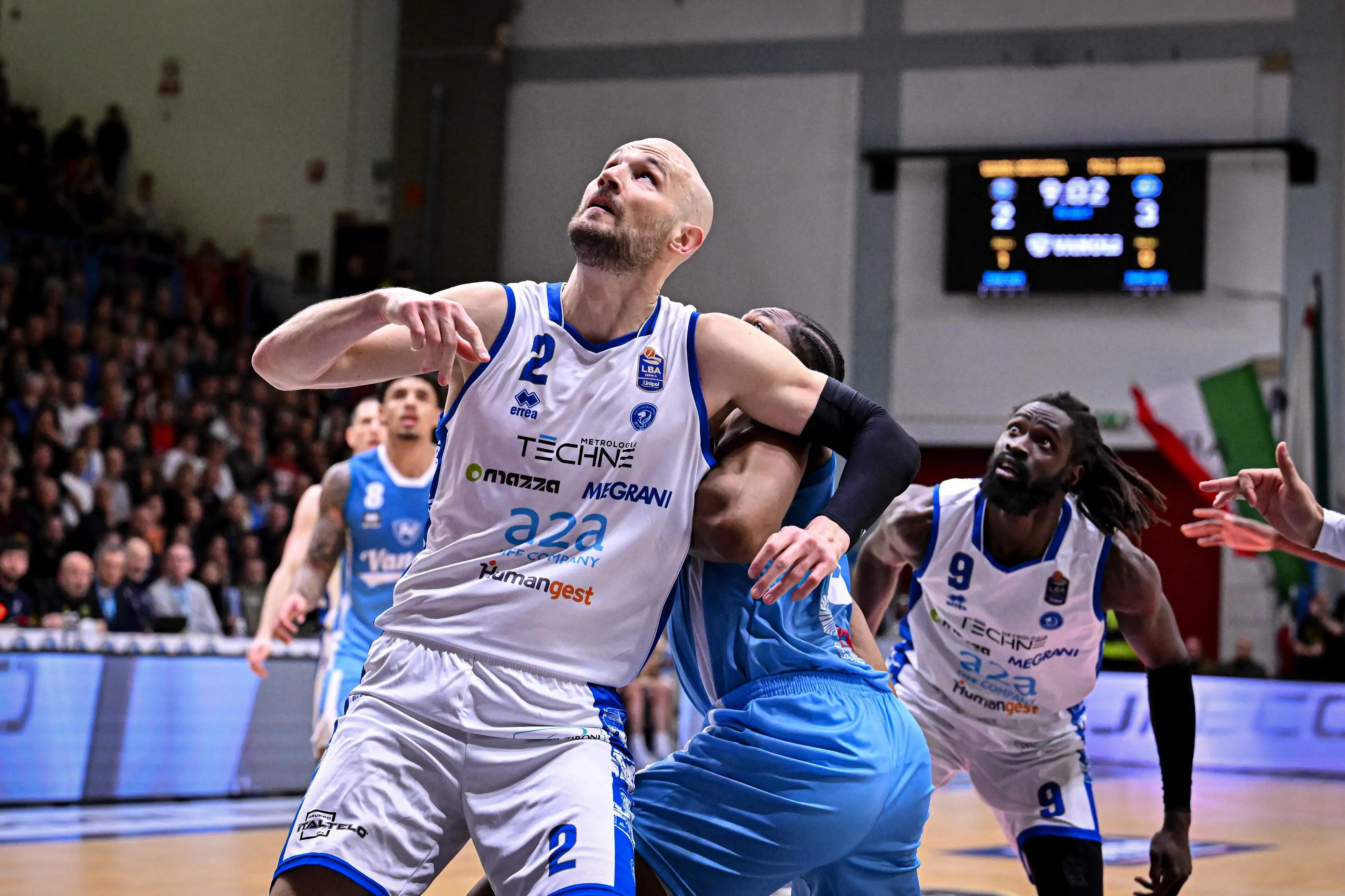 Gli scatti di Vanoli Cremona-Germani Pallacanestro Brescia