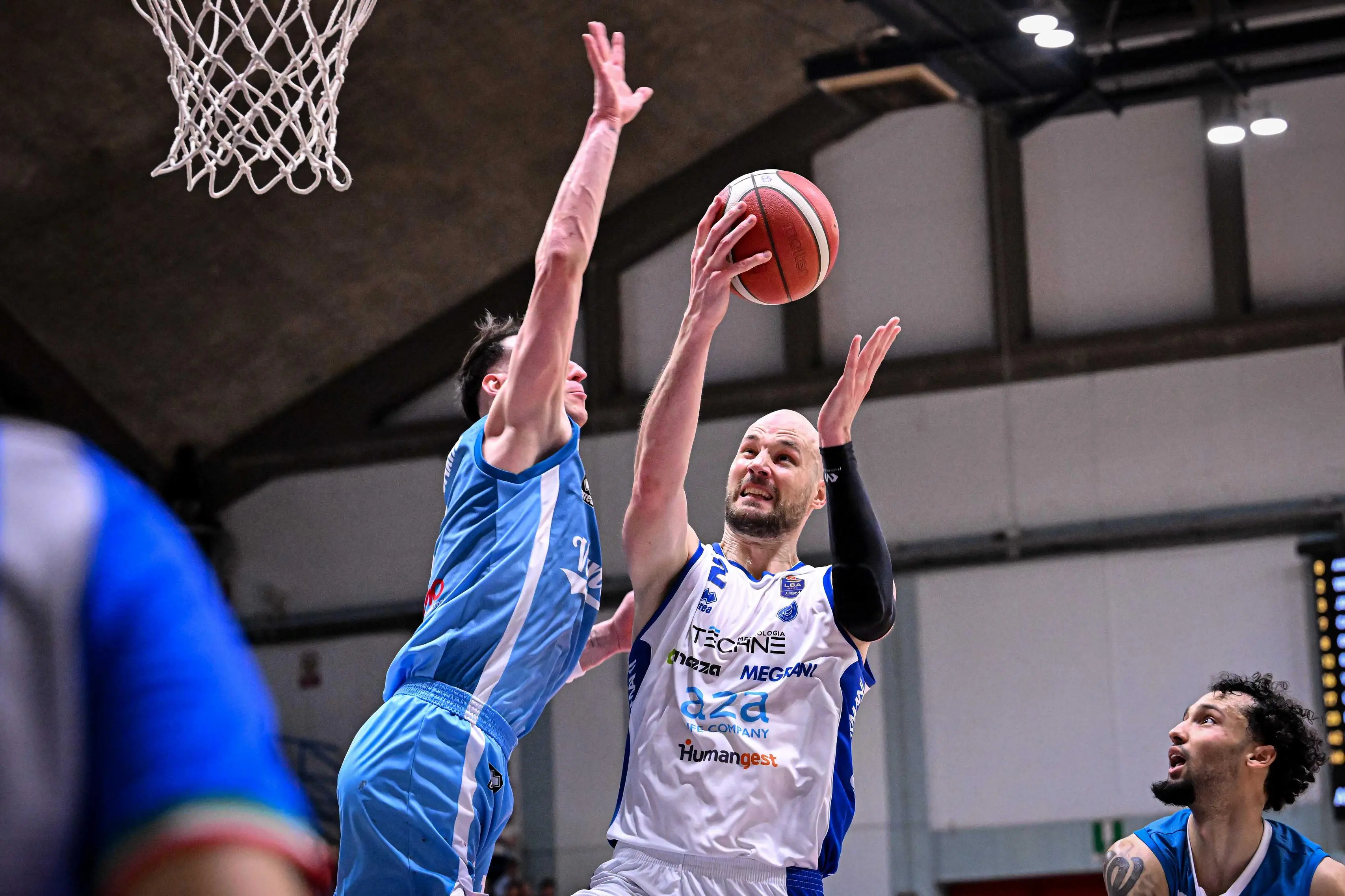 Gli scatti di Vanoli Cremona-Germani Pallacanestro Brescia