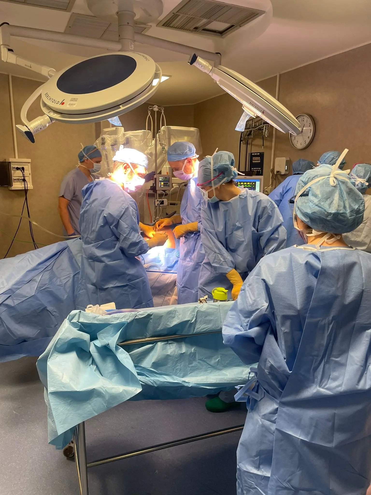 Immagini realizzate durante un’operazione di tumore al rene